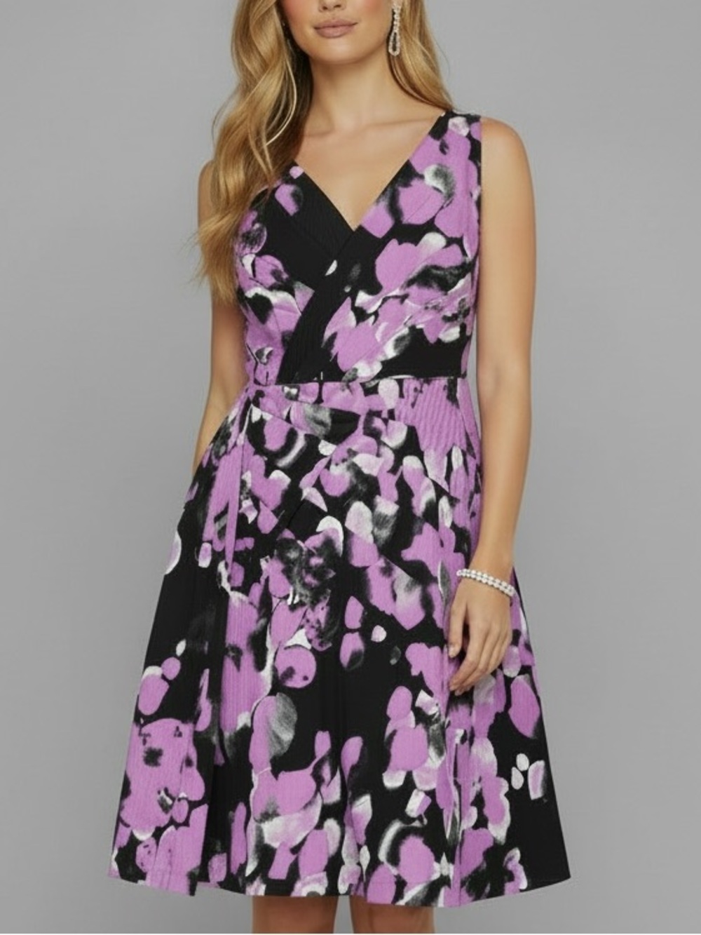ADRIANNA PAPELL Black & Purple Floral Sleeveless Fit & Flare Dress Size 14W